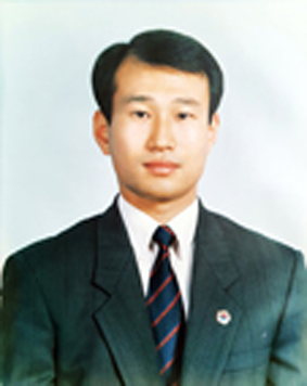 김정록 총재 겸 대표 사진 1-1 WTPF, ROKNTV.jpg