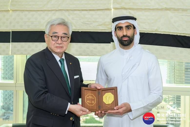 기사 2024.10.29.(화) 3-1 (사진 1) World Taekwondo President Visits Qatar NOC, Discusses Opportunities for Social Impact Through Sport .JPG